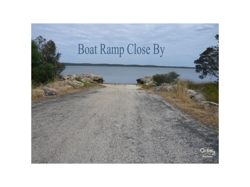 65 Pioneer Place, Birchmont WA 6214