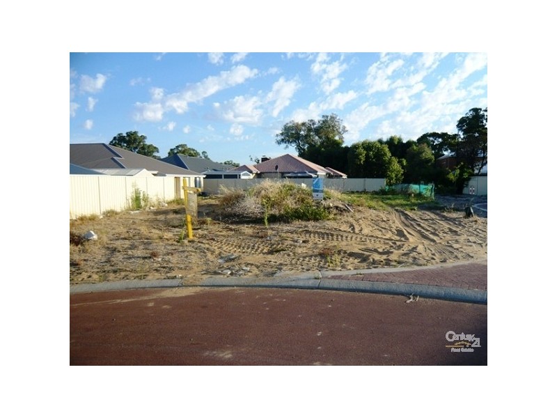 3 Dyer Lane, Lakelands WA 6180