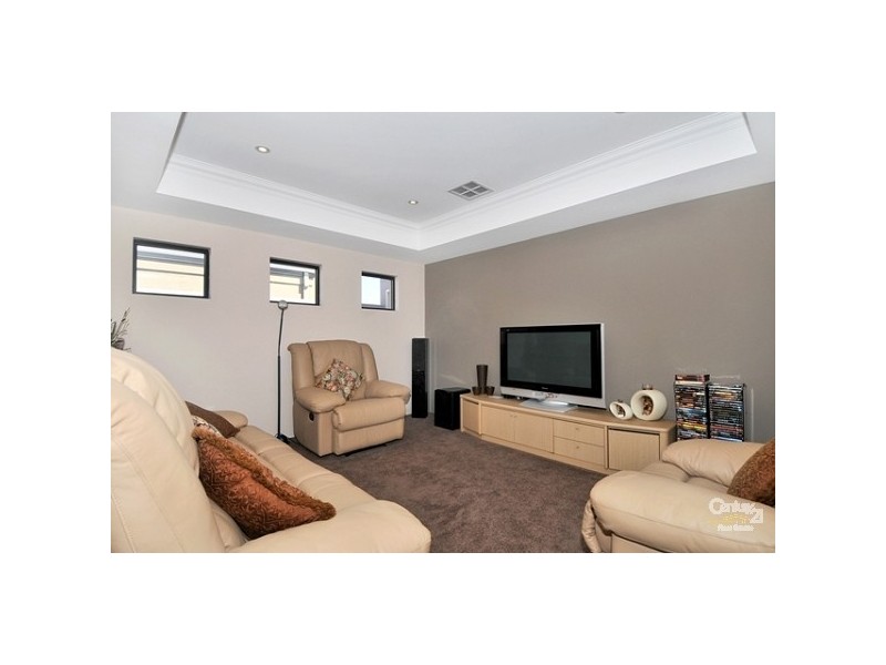 38 Sandpiper Island Retreat, Wannanup WA 6210