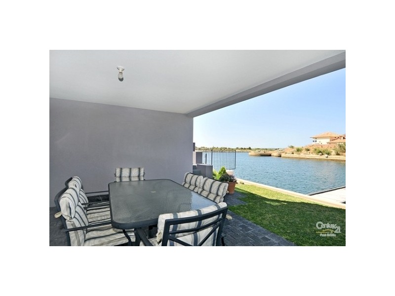 38 Sandpiper Island Retreat, Wannanup WA 6210