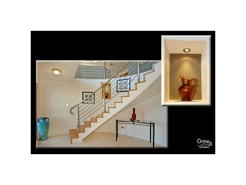 56 Boardwalk Blvd, Halls Head WA 6210