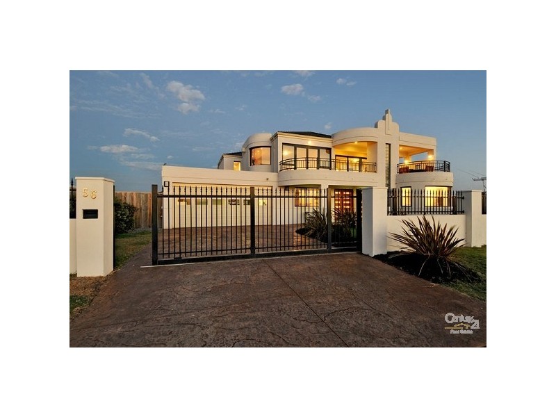 56 Boardwalk Blvd, Halls Head WA 6210