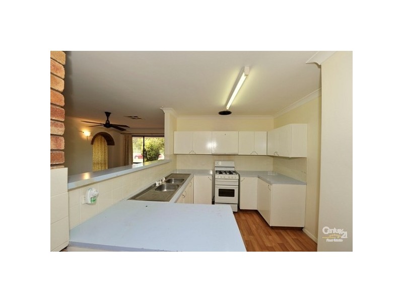 20 Tuart Road, Greenfields WA 6210