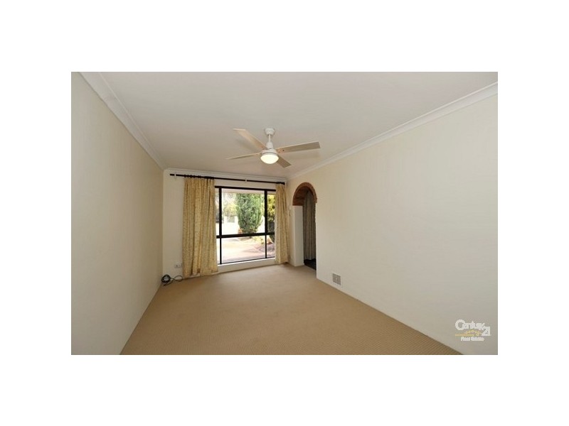 20 Tuart Road, Greenfields WA 6210