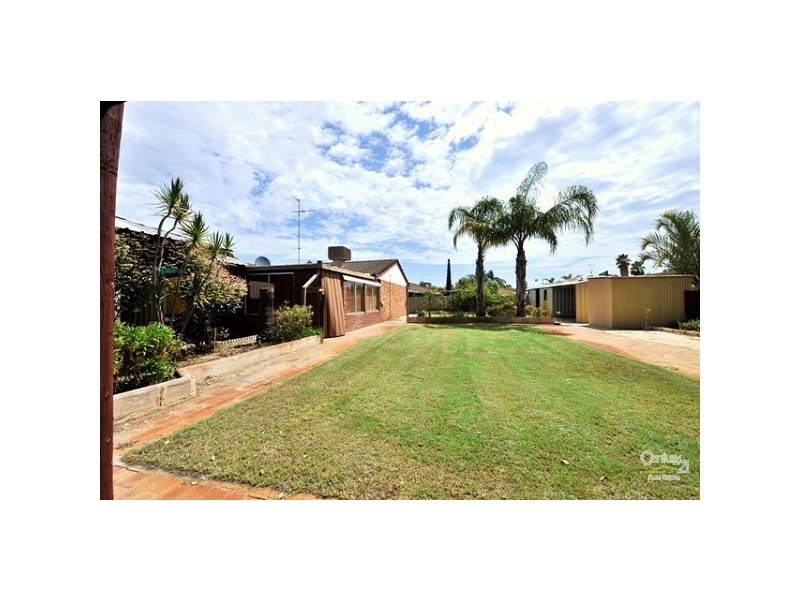 20 Tuart Road, Greenfields WA 6210