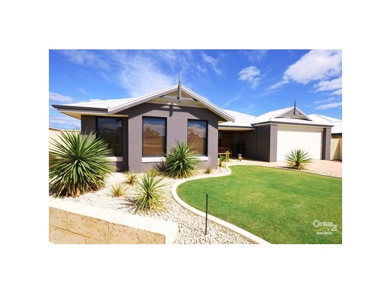 21 Albina Chase, Lakelands WA 6180