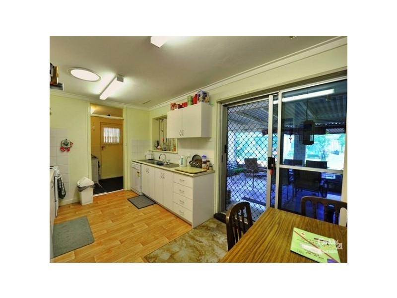 26 Terry Cr, Mandurah WA 6210
