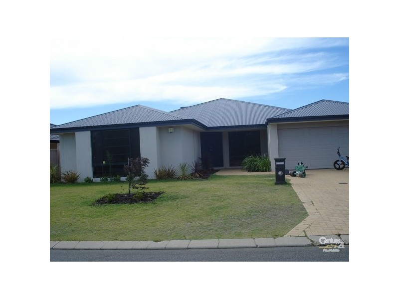 15 Dunsborough Court DAWESVILLE, Mandurah WA 6210
