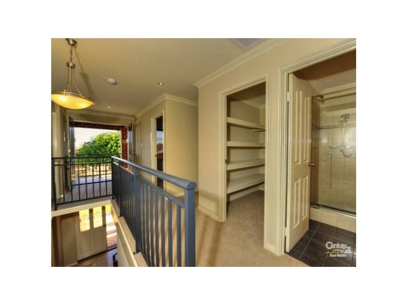 1, 34 Creery Street, Dudley Park WA 6210