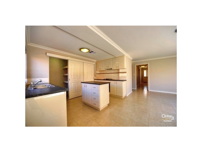 2, 34 Creery Street, Dudley Park WA 6210