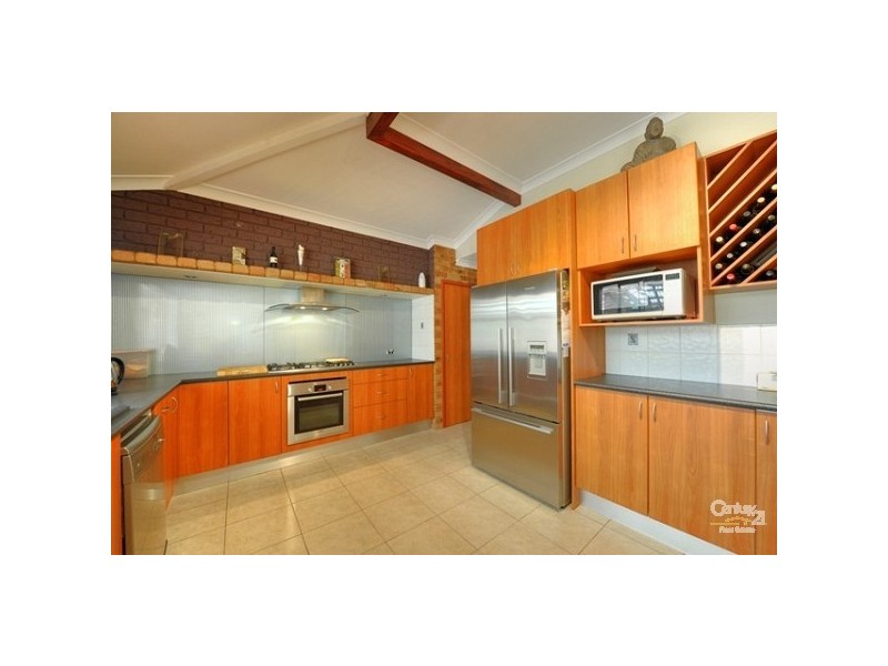 1 Hyacinth Place, Madora Bay WA 6210