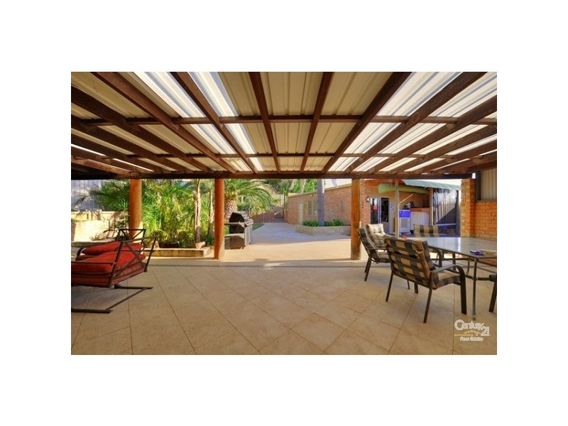 1 Hyacinth Place, Madora Bay WA 6210