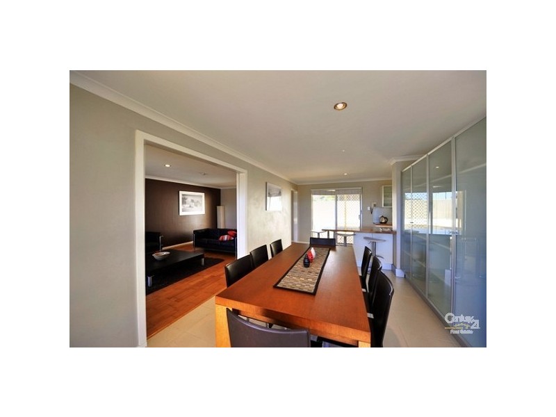55 Orestes Street, San Remo WA 6210