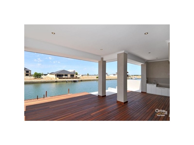 9 Twilight Court, Dudley Park WA 6210