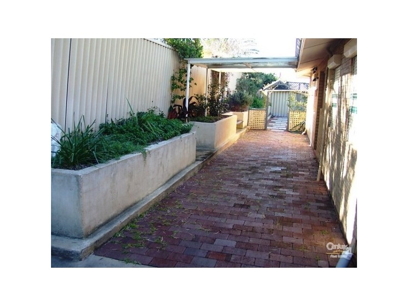 2, 27 Luckhurst Dr, Mandurah WA 6210