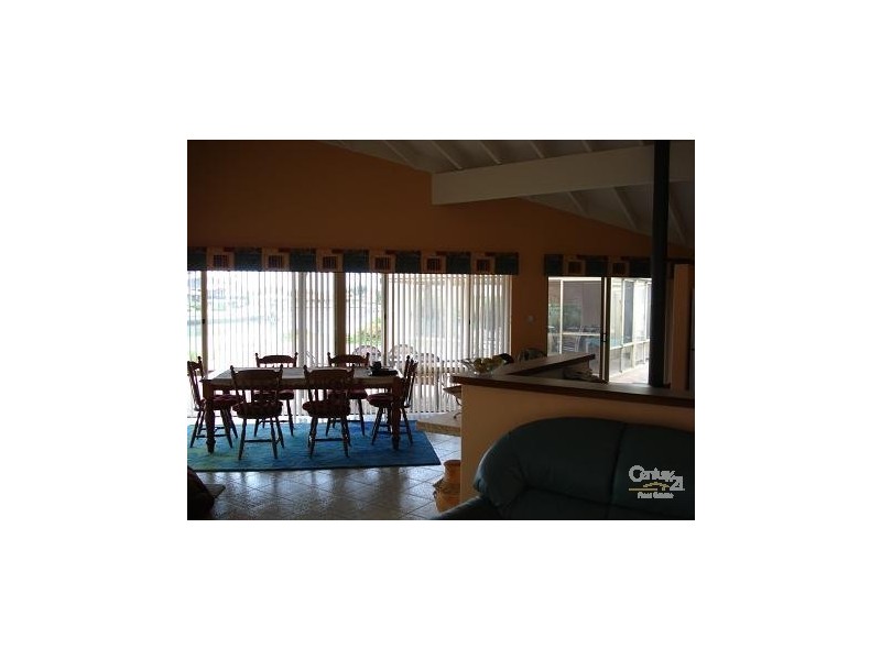 9 Blackwood Parade, DUDLEY PARK, Mandurah WA 6210