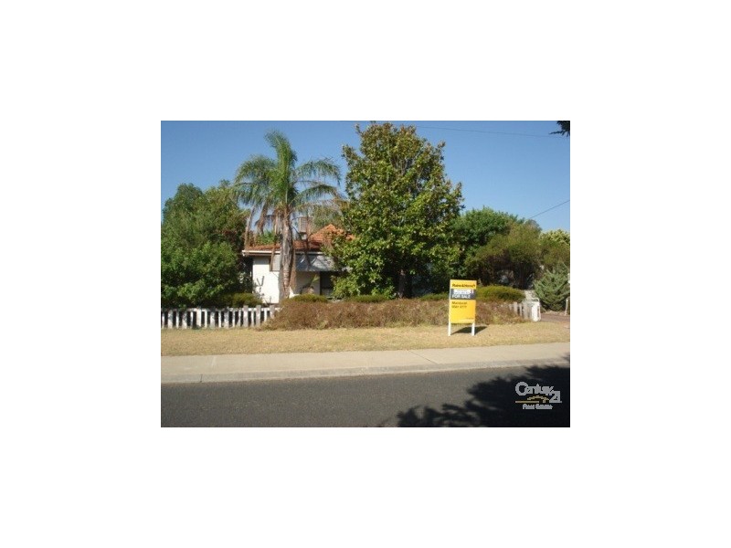 10 Loxton Street, Mandurah WA 6210