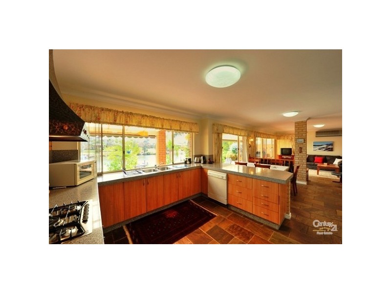 19 Delta Drive, South Yunderup WA 6208