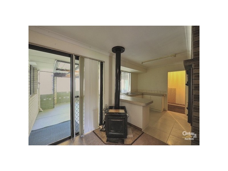 5 Kolan Close, Dudley Park WA 6210