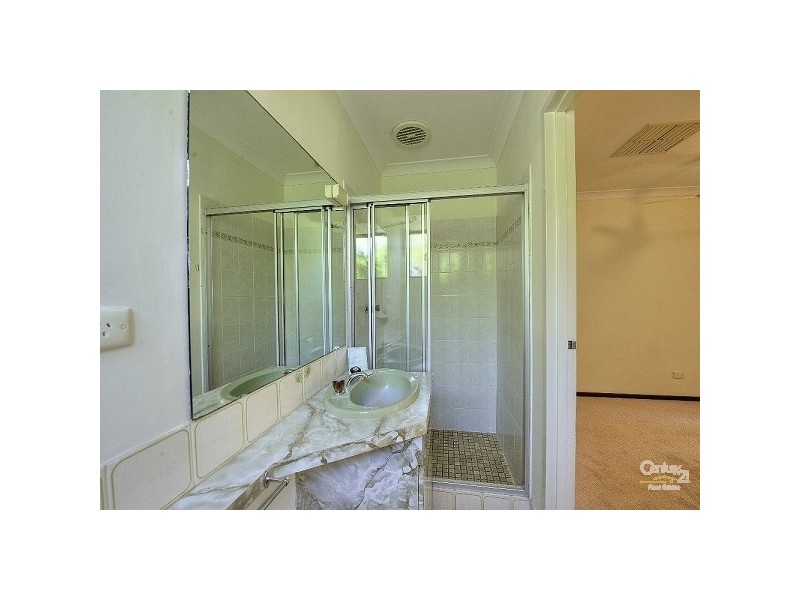 5 Kolan Close, Dudley Park WA 6210