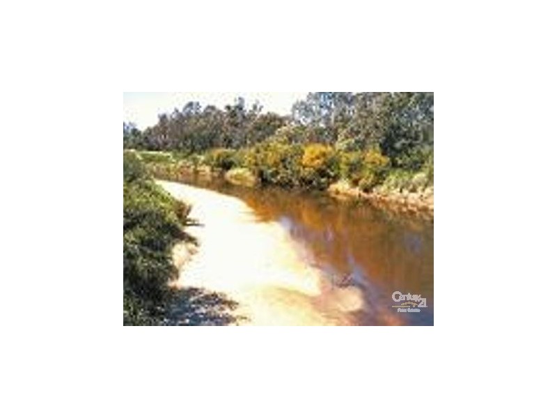 Lot 241a & b Southern Estuary Road, Lake Clifton WA 6215