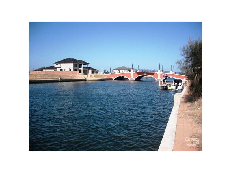 39 Waterlily Drive, Dudley Park WA 6210