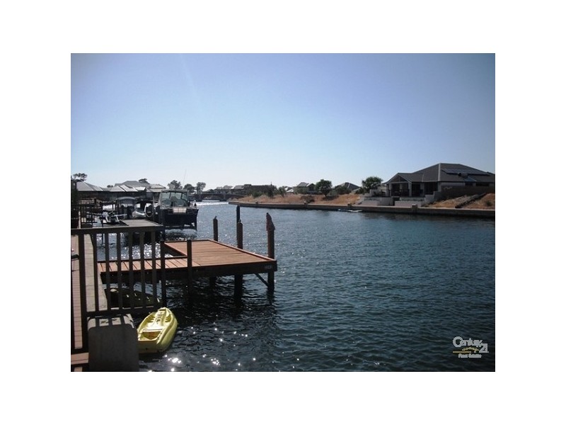 39 Waterlily Drive, Dudley Park WA 6210