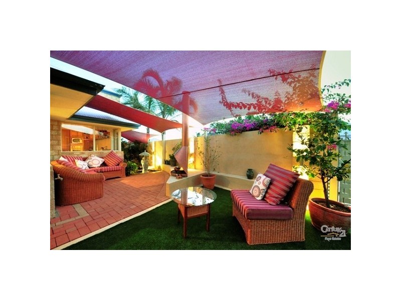 1 Carnarvon Way, Erskine WA 6210