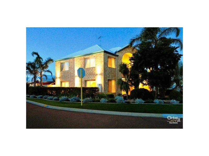 1 Carnarvon Way, Erskine WA 6210