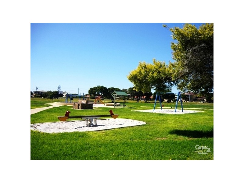 44 Madora Beach Road, Madora Bay WA 6210