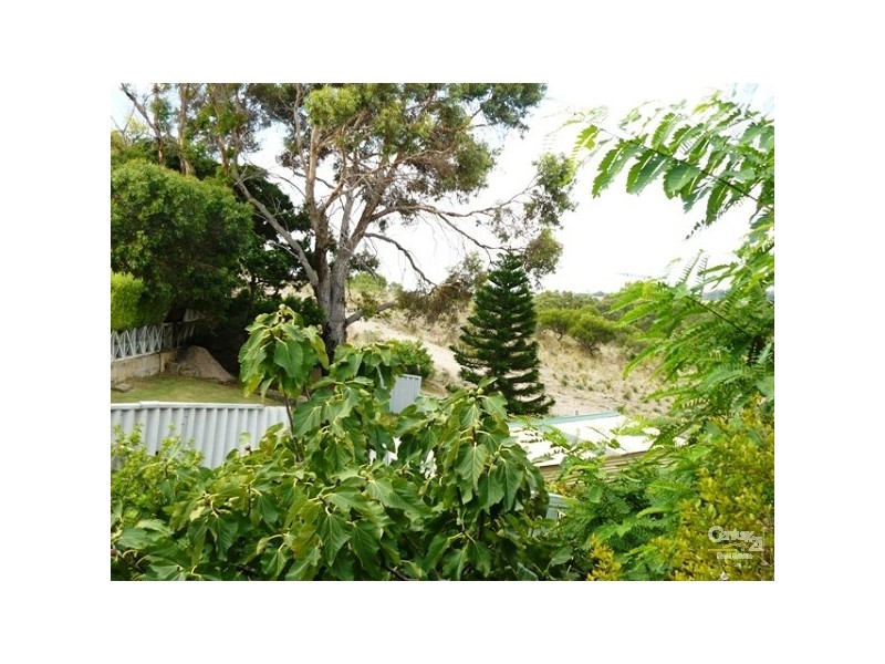 44 Madora Beach Road, Madora Bay WA 6210