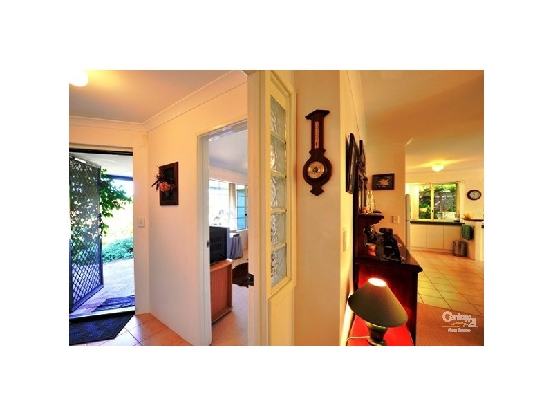 2 Banyon Close, Halls Head WA 6210