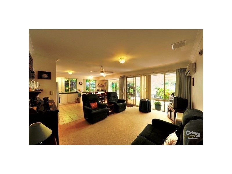 2 Banyon Close, Halls Head WA 6210