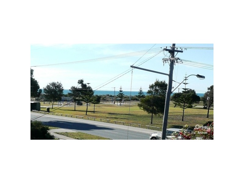 11 Madora Beach Road, Madora Bay WA 6210