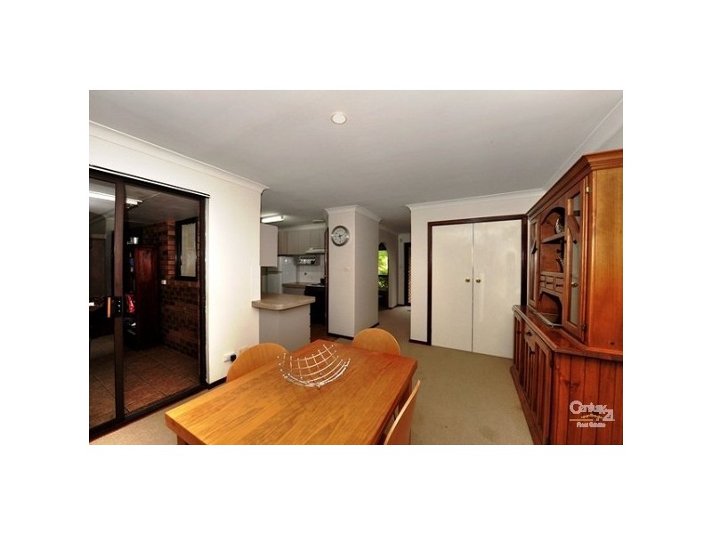 41 Hungerford Avenue, Halls Head WA 6210