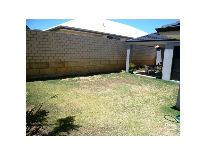 15 Bush View, Wannanup WA 6210