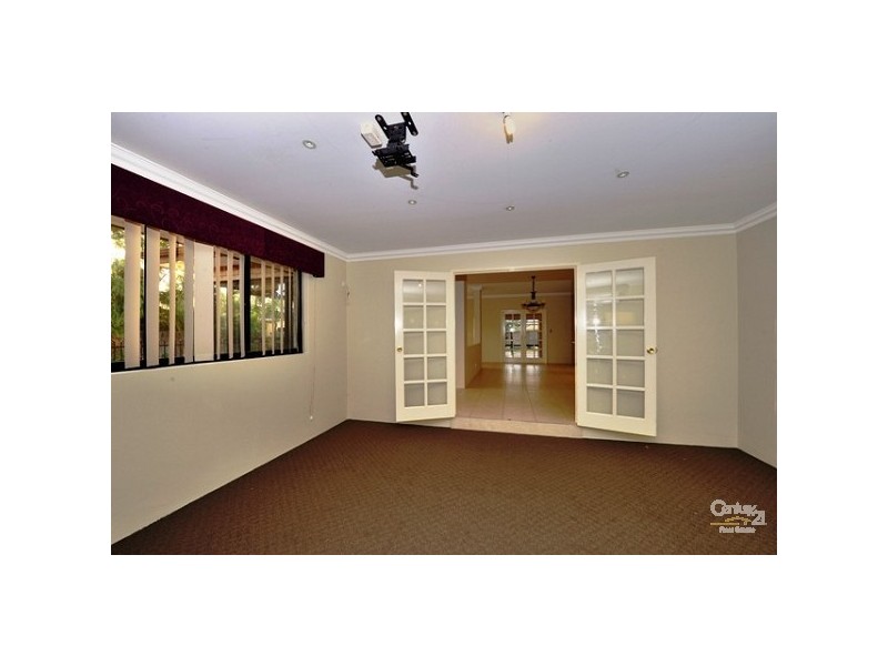 27 Macquarie Drive, Coodanup WA 6210