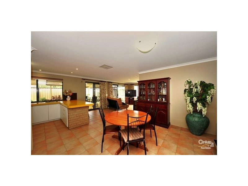 8 Lever Way, South Yunderup WA 6208