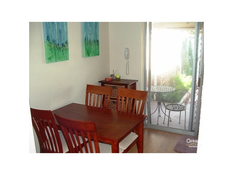 37 Gillark Street, Dudley Park WA 6210