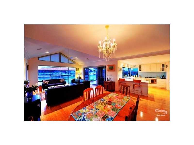 36 Leisure Way, Halls Head WA 6210