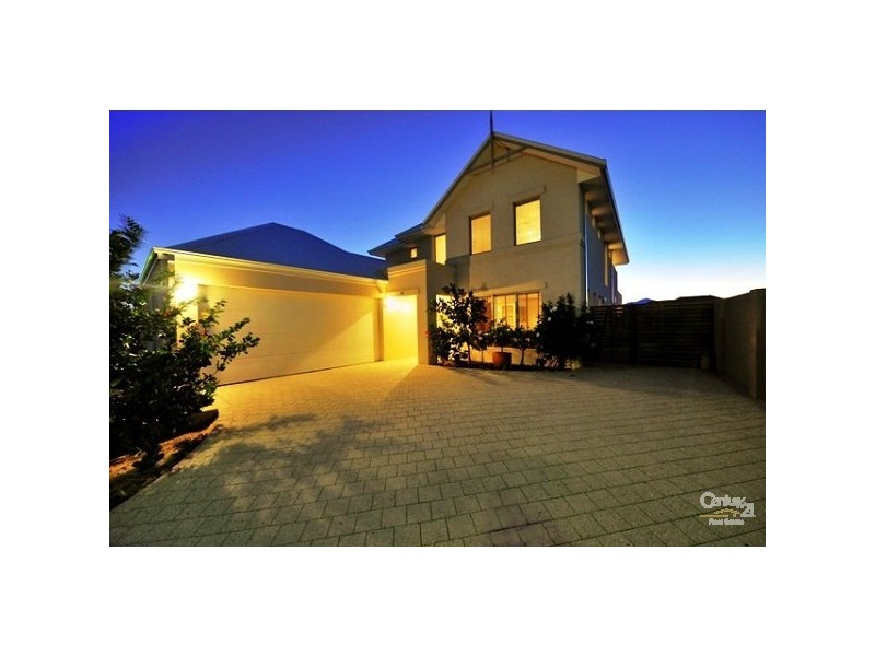 36 Leisure Way, Halls Head WA 6210