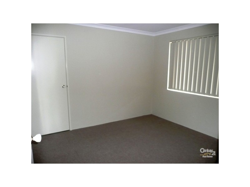 10 Pingle Drive, Greenfields WA 6210