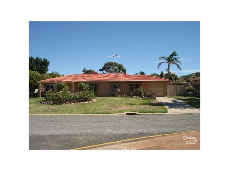 35 Honeysuckle Ramble HALLS HEAD, Mandurah WA 6210