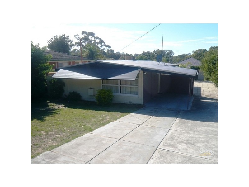 16 Crawford Road, Orelia WA 6167