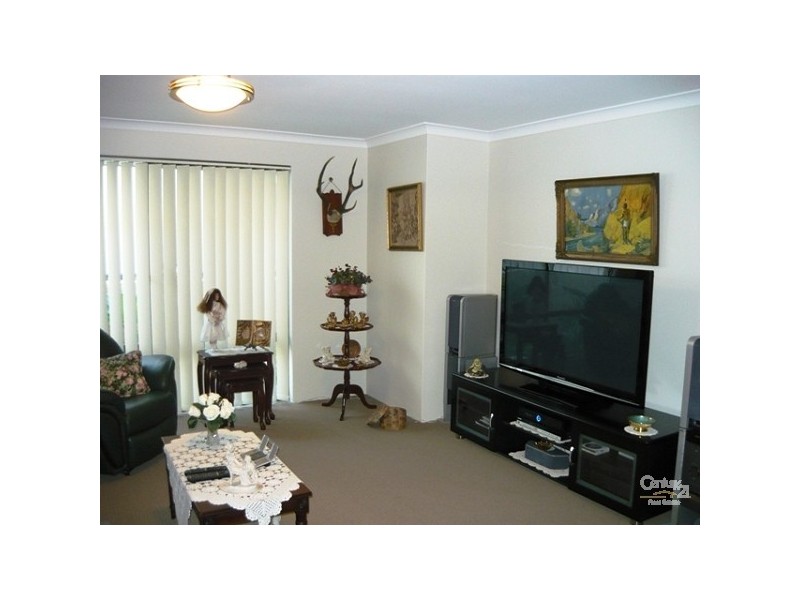 4 Gables Green, Meadow Springs WA 6210