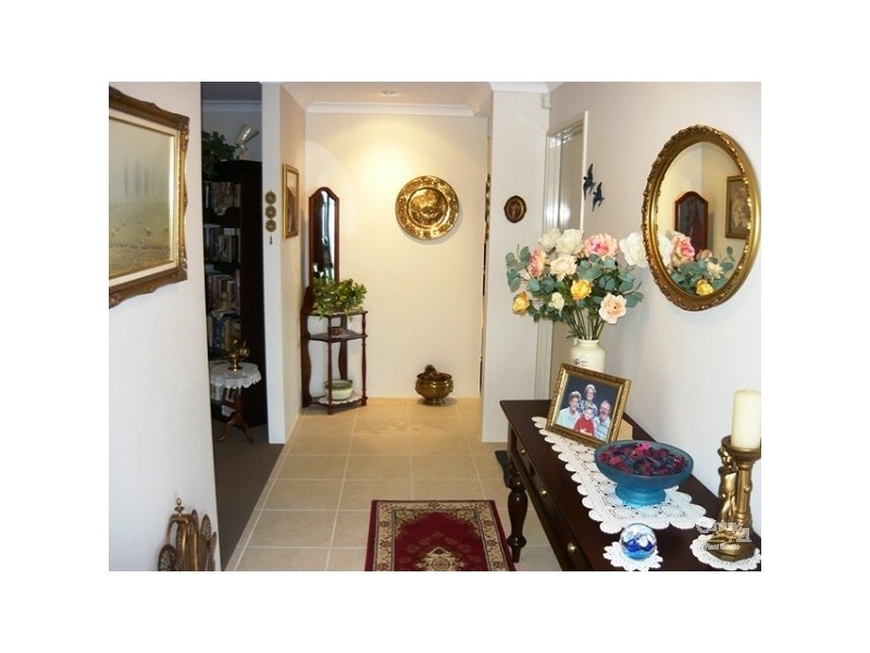 4 Gables Green, Meadow Springs WA 6210