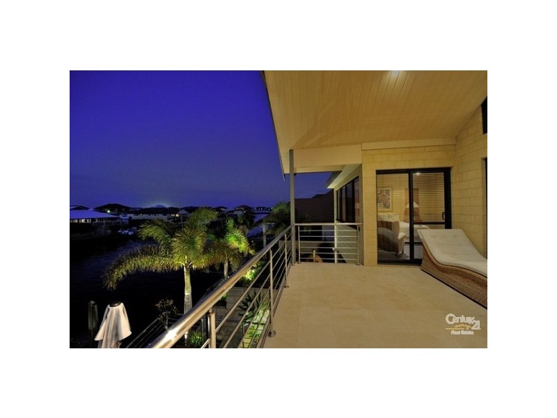 23 Nyari Court, Halls Head WA 6210