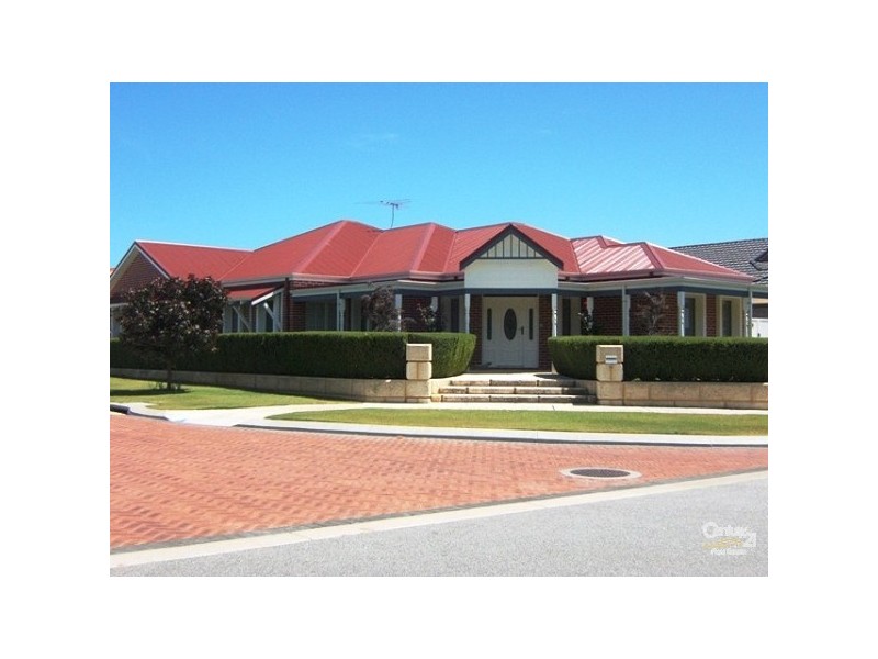 14 Coffs Bend, Secret Harbour WA 6173