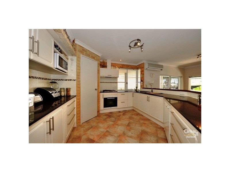 71 Heron Place, South Yunderup WA 6208