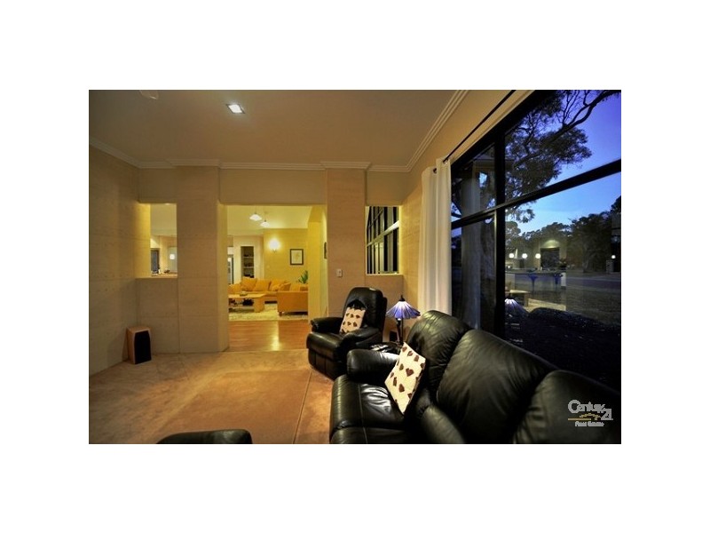 26 Pleasant Grove Circle, Falcon WA 6210